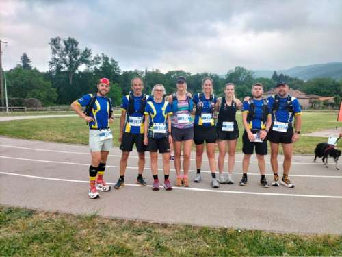 groupe avant course.JPG